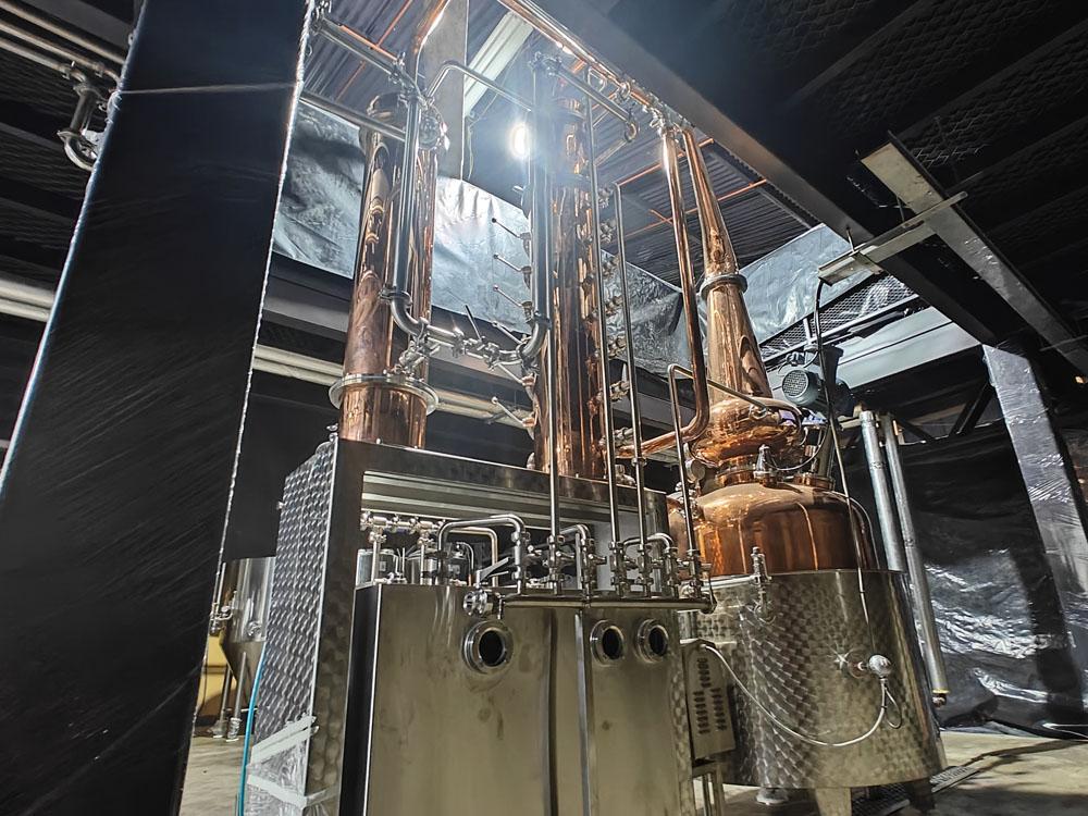 distillation equipment